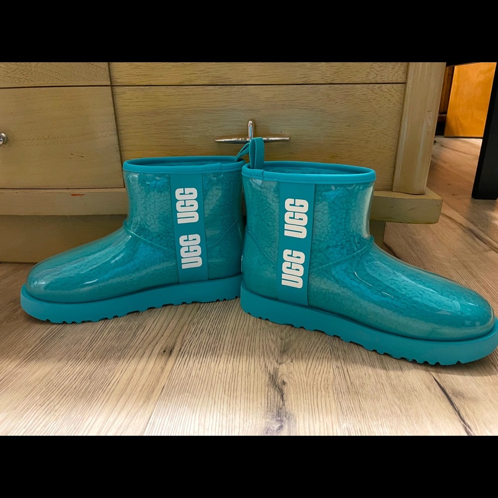 Classic UGG Mini Waterproof Clear Boot